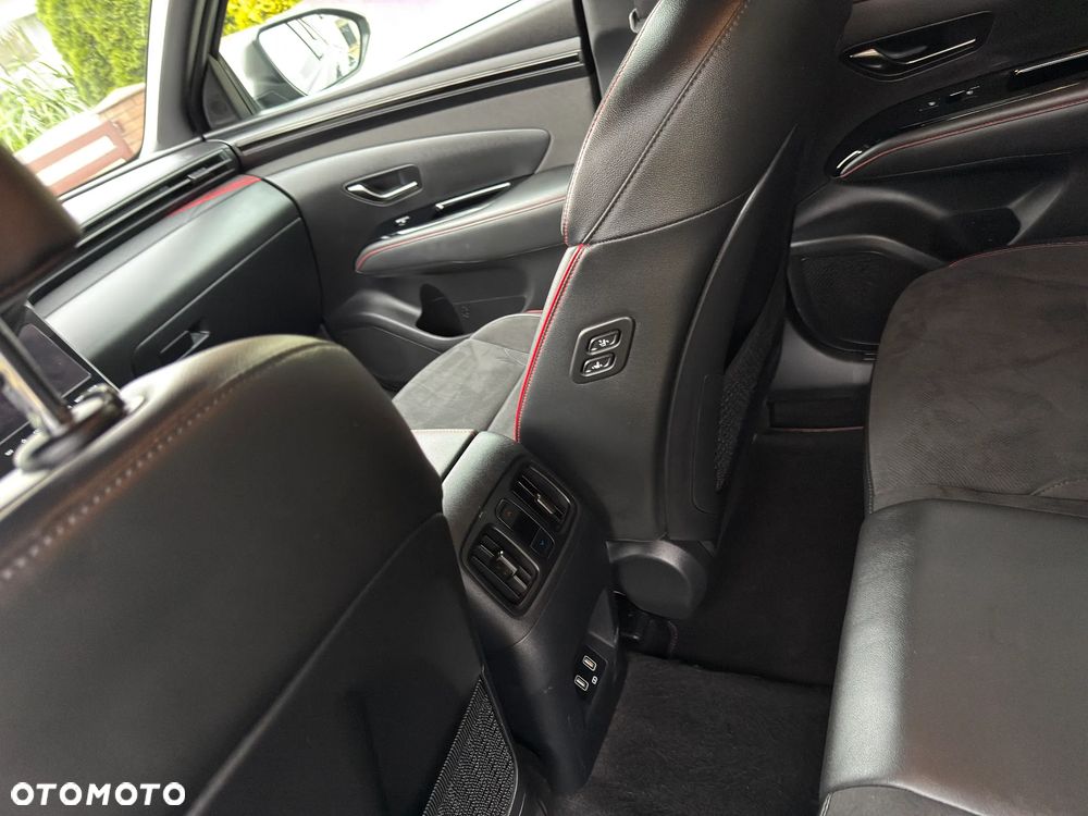 Hyundai Tucson - 11
