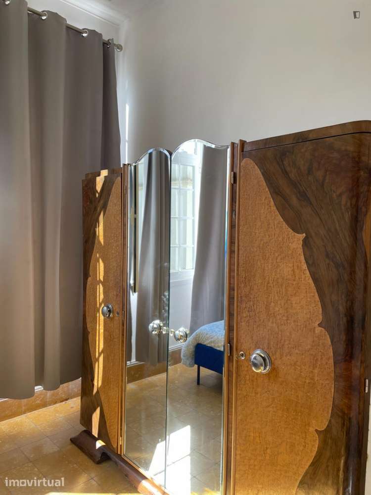 Quarto - localizado em São Bento Lisbon - Grande imagem: 4/33