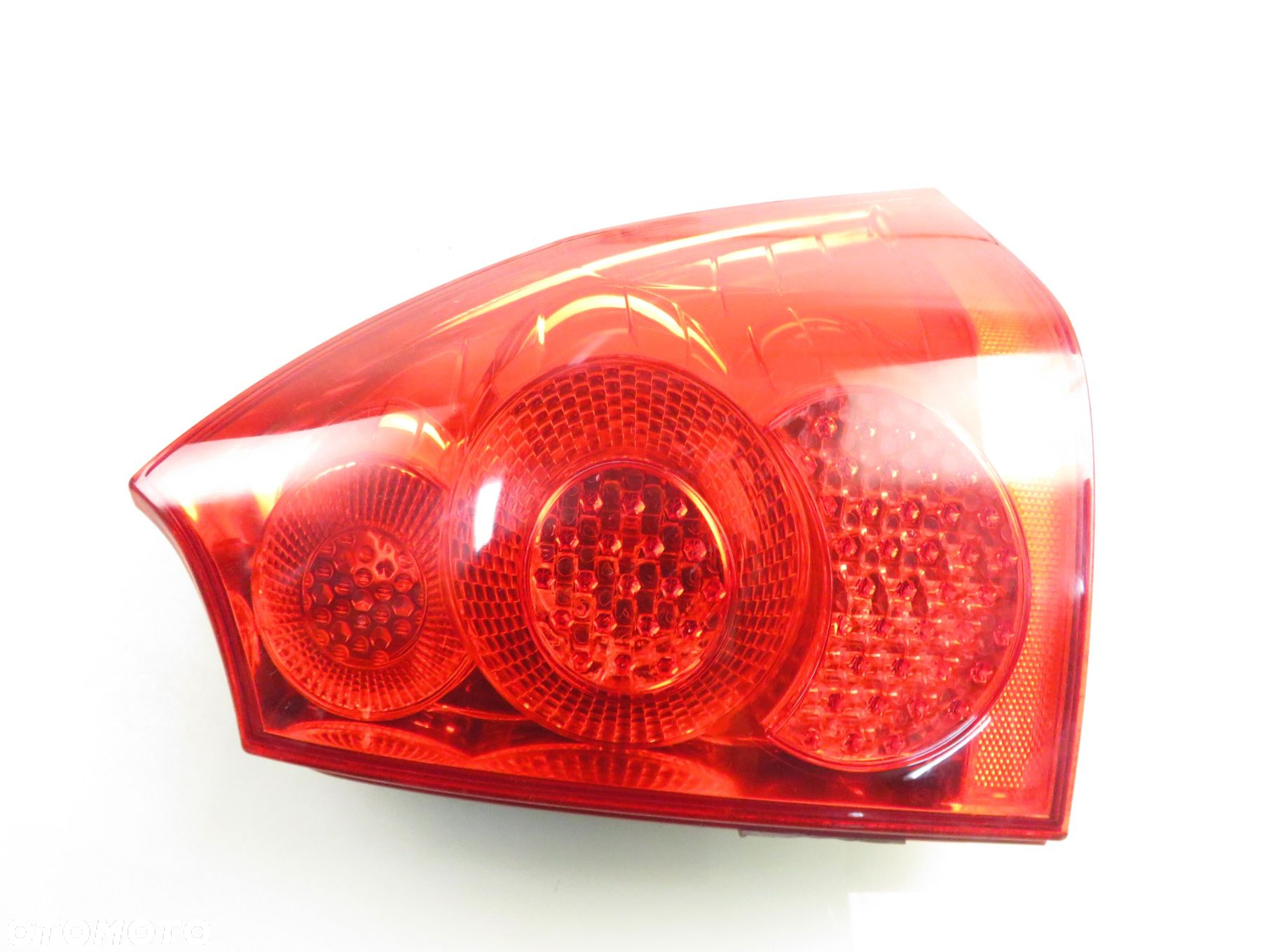 LAMPA PRAWA TYLNA PEUGEOT 307 SW KOMBI 6PIN - 10
