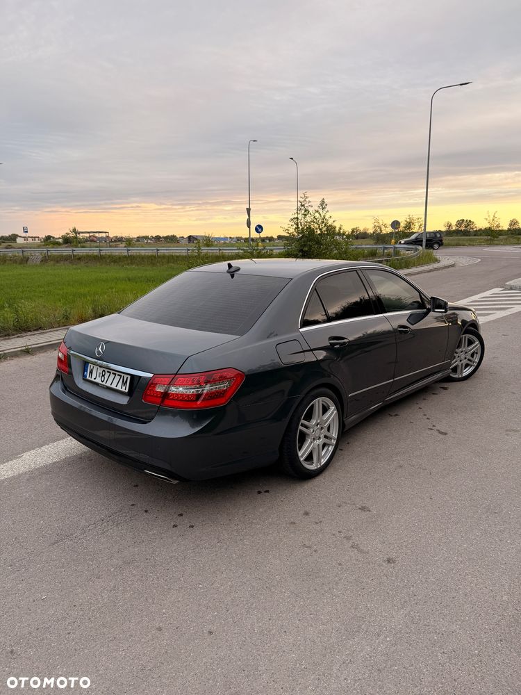 Mercedes-Benz Klasa E 220 BlueTEC 7G-TRONIC Avantgarde - 7