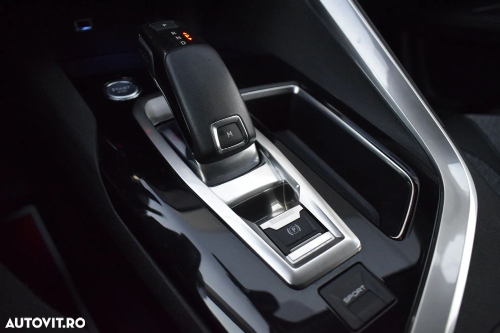 Peugeot 3008 BlueHDi 130 Stop & Start EAT8 Allure - 15