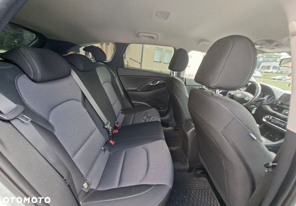 Hyundai i30 - 16