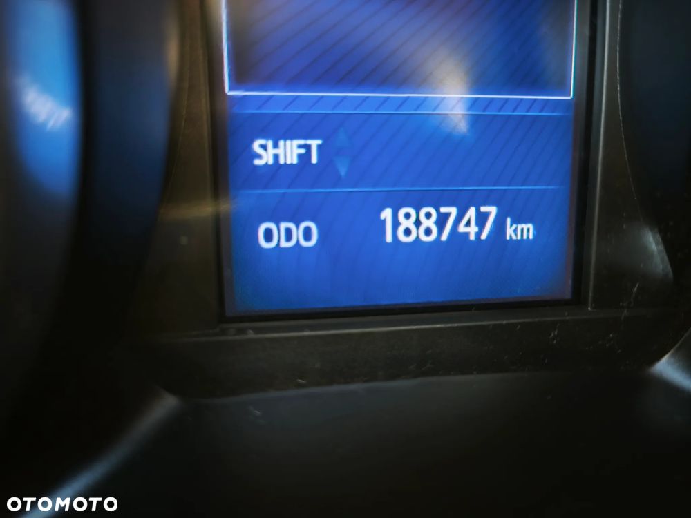 Toyota Avensis 1.8 Selection - 8