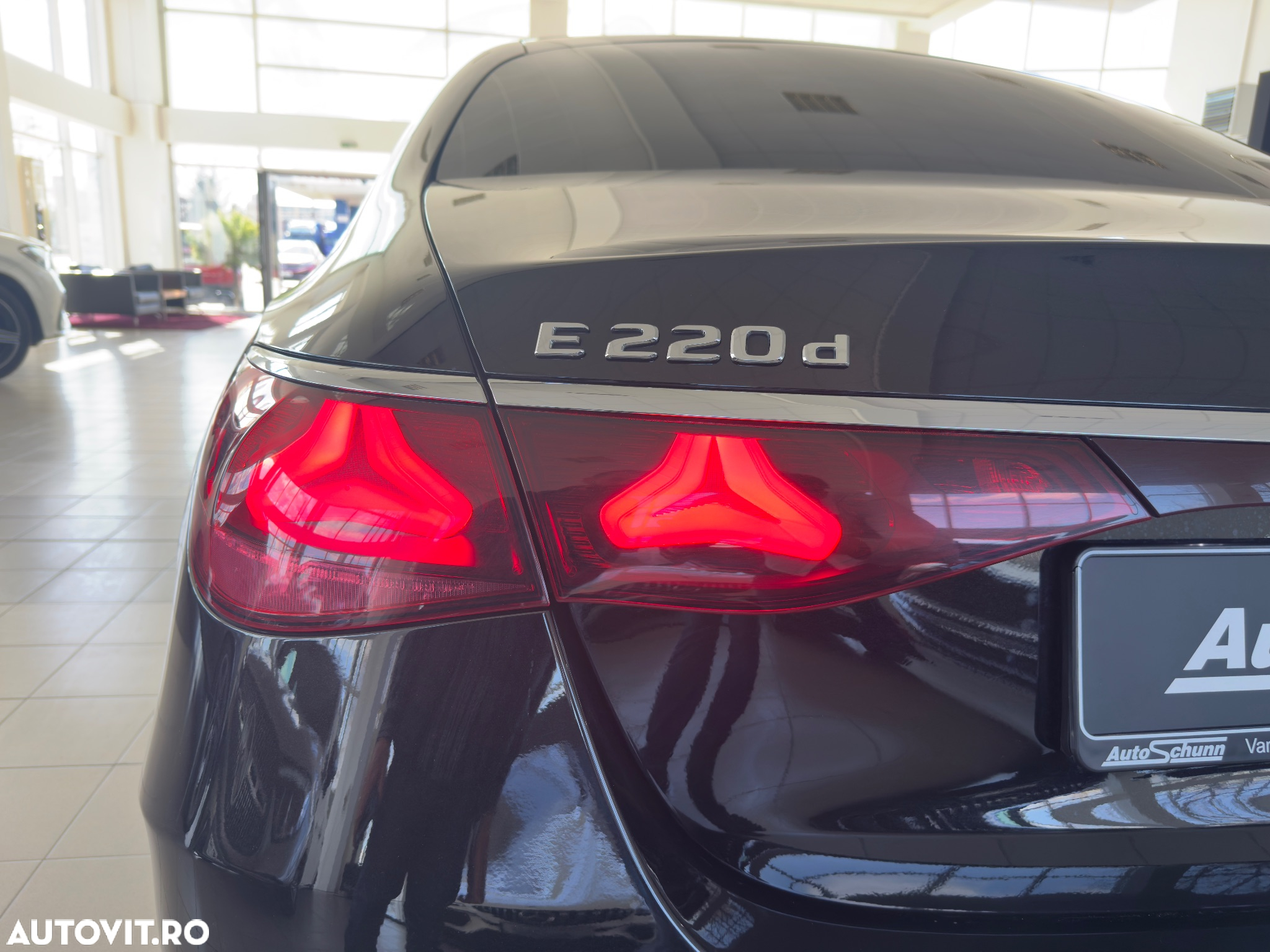 Mercedes-Benz E 220 d MHEV Aut. - 18