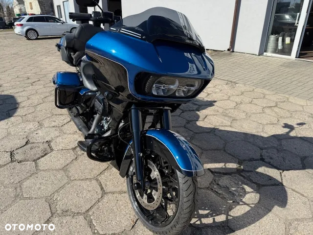 Harley-Davidson Touring Road Glide - 12