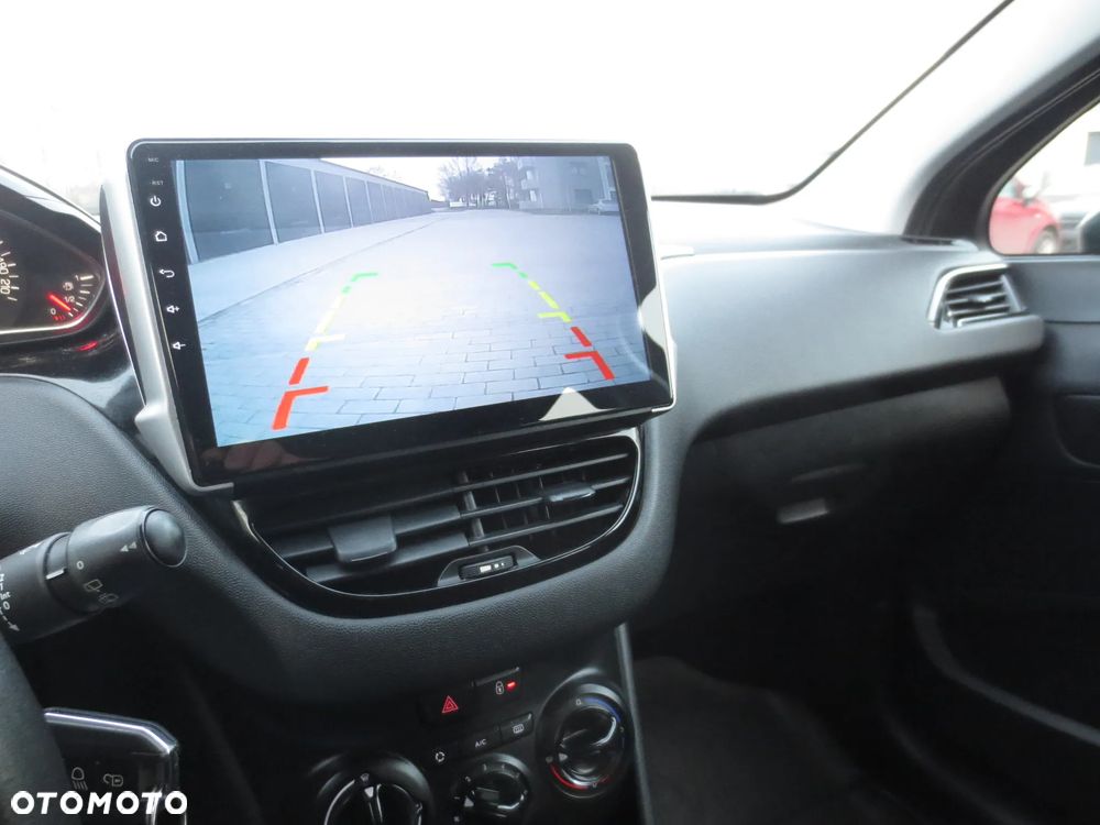 Peugeot 208 1.4 HDi Access - 8