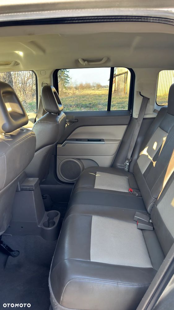 Jeep Patriot 2.4 Limited CVT2 - 9
