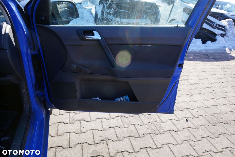 DRZWI PRZEDNIE PRAWE POLO IV 9N 5D HB LA5F  NIEBIESKI VOLKSWAGEN 2001-2004 - 10