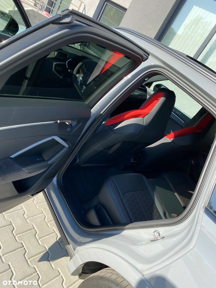 Audi RS Q3 2.5 TFSI quattro S tronic - 9