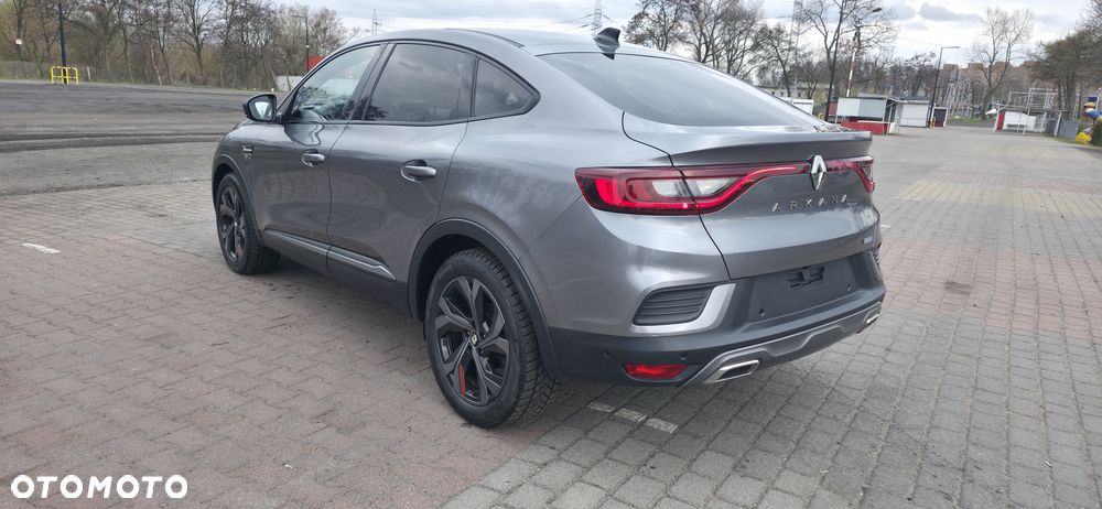Renault Arkana E-TECH 145 R.S.LINE - 24