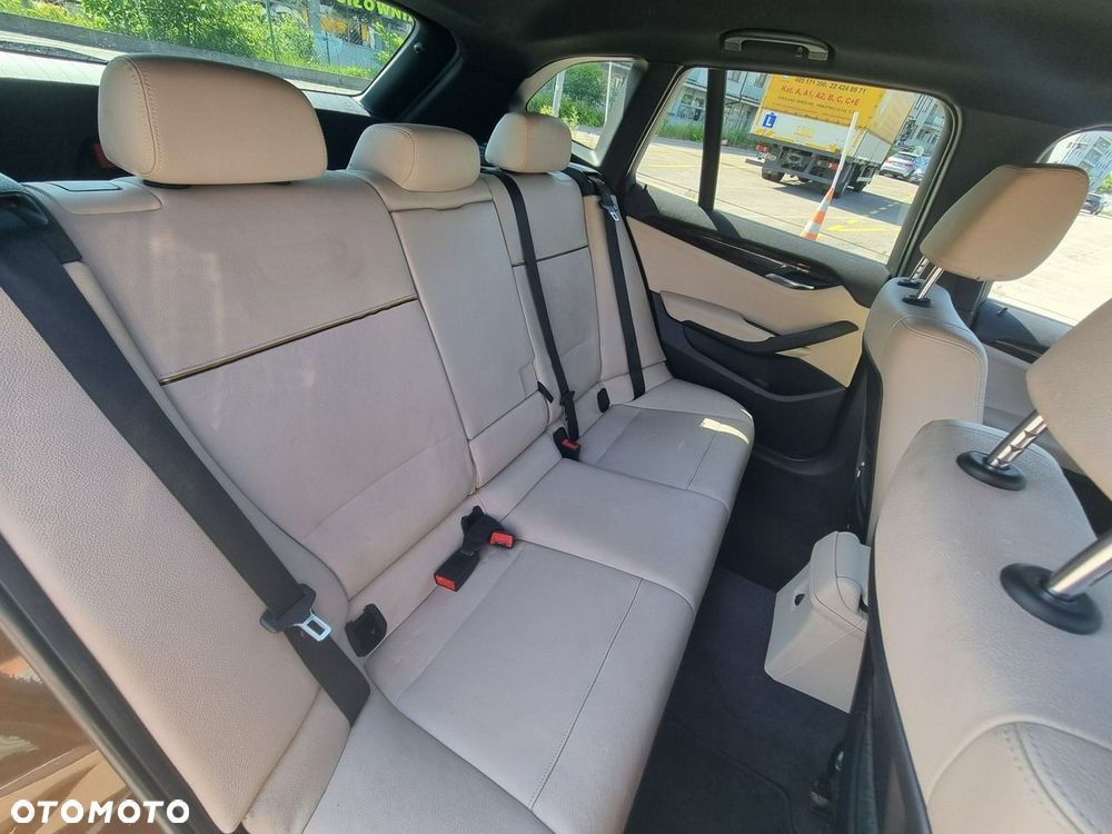BMW X1 xDrive23d - 21