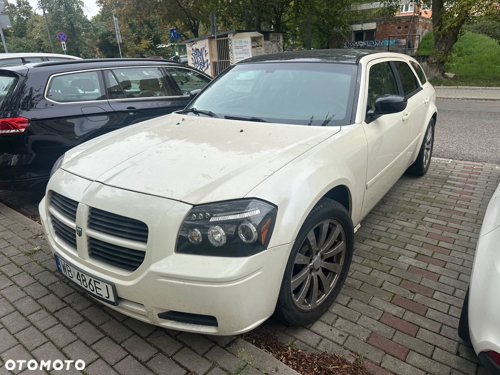 Dodge Magnum 3.5 V6 - 4