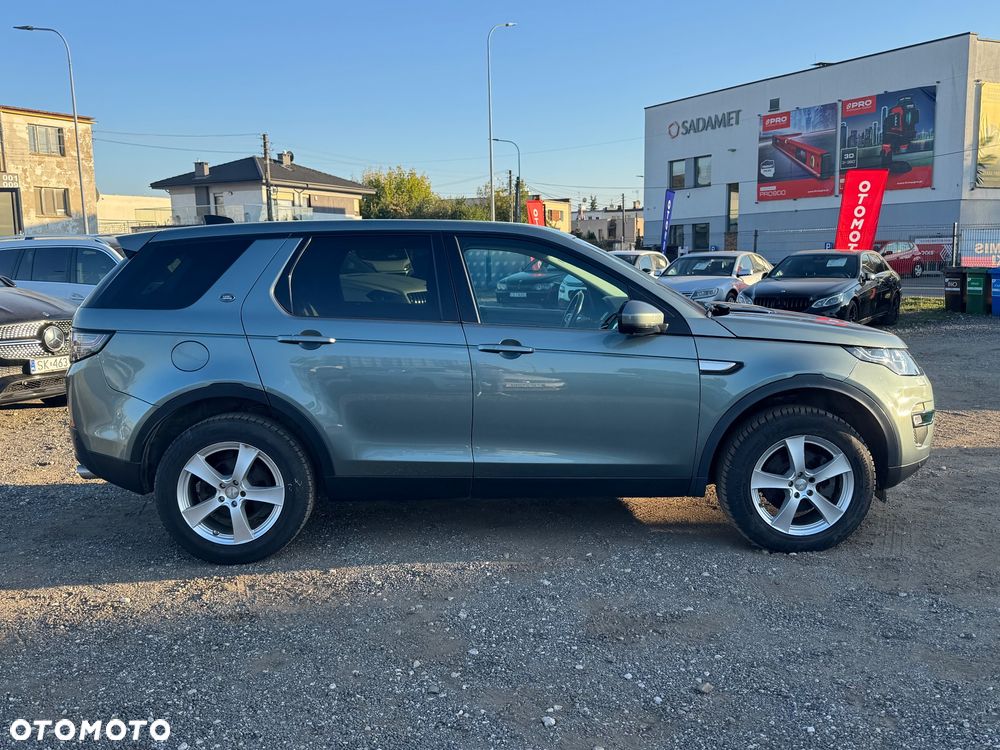 Land Rover Discovery Sport 2.0 TD4 HSE Luxury - 16