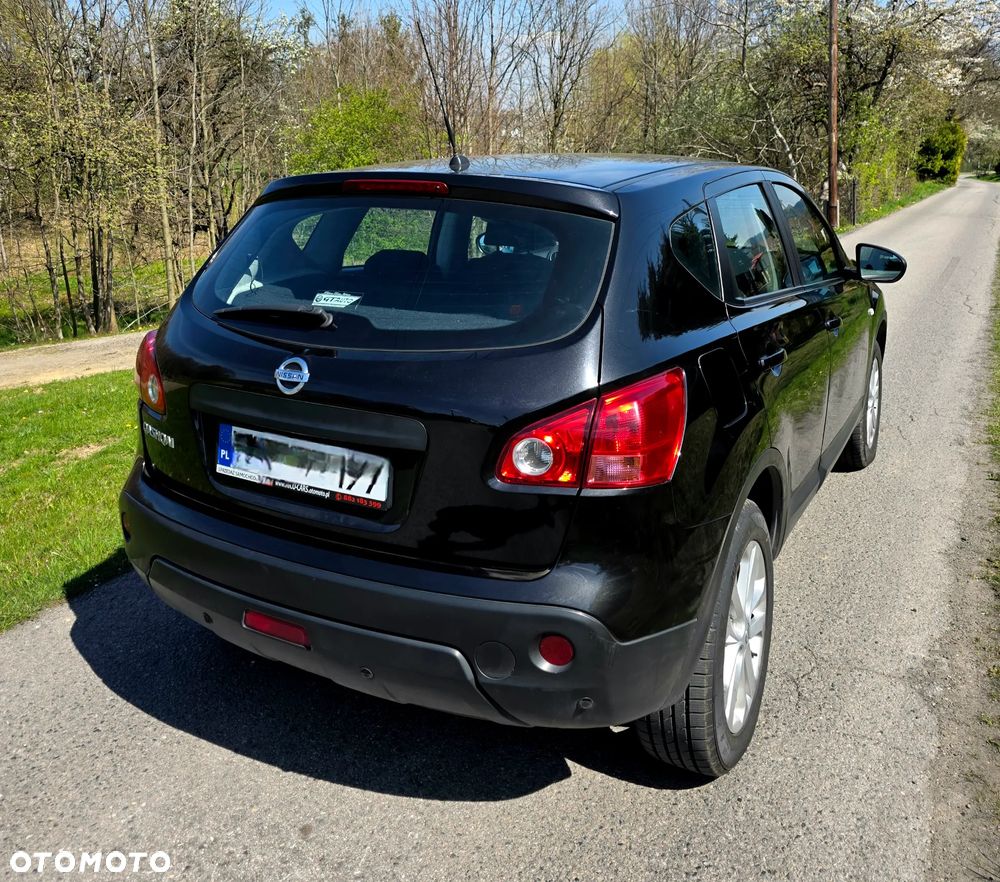 Nissan Qashqai 2.0 4 x 4 visia - 36