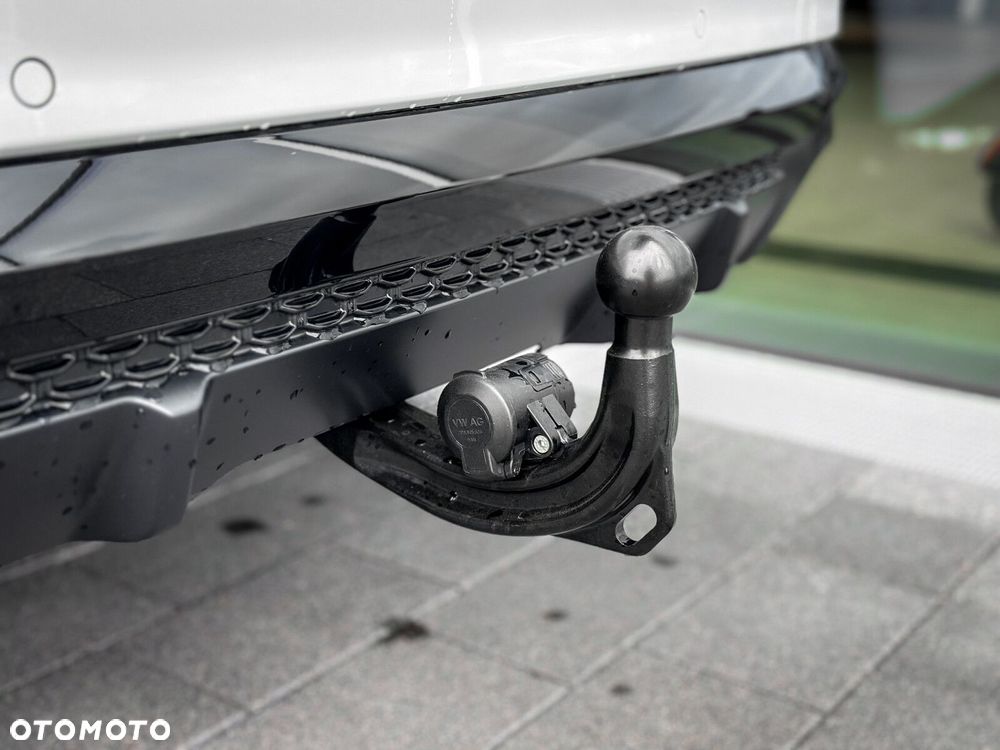 Audi Q8 - 12