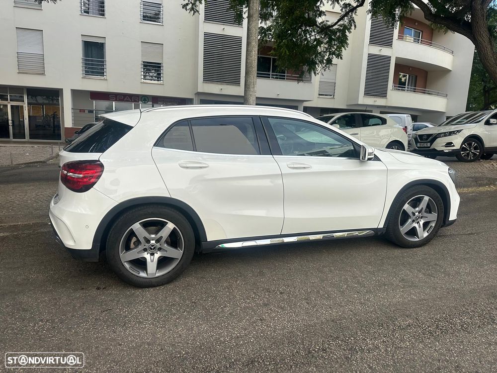 Mercedes-Benz GLA 220 d - 3