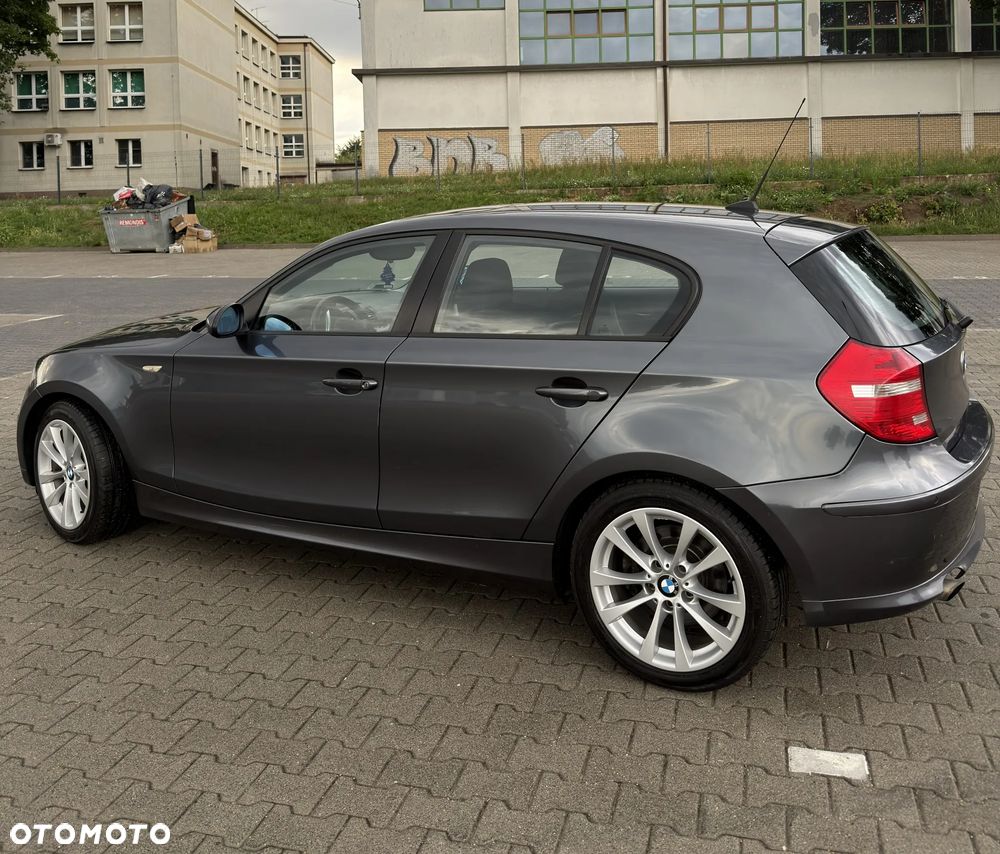 BMW Seria 1 - 11