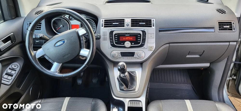 Ford Kuga 2.0 TDCi Titanium FWD - 6