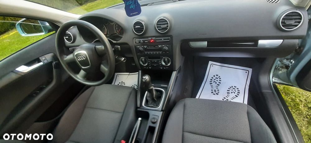 Audi A3 Sportback - 33