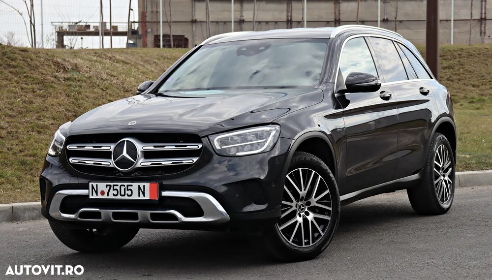 Mercedes-Benz GLC 300 e 4MATIC - 5