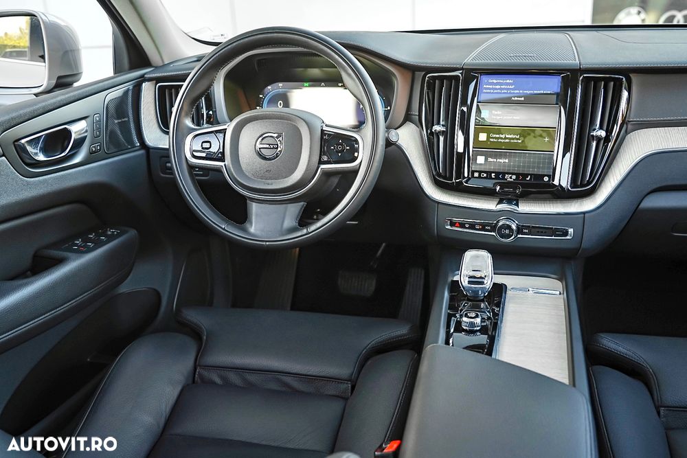 Volvo XC 60 Recharge T6 Twin Engine eAWD Inscription Expression - 5
