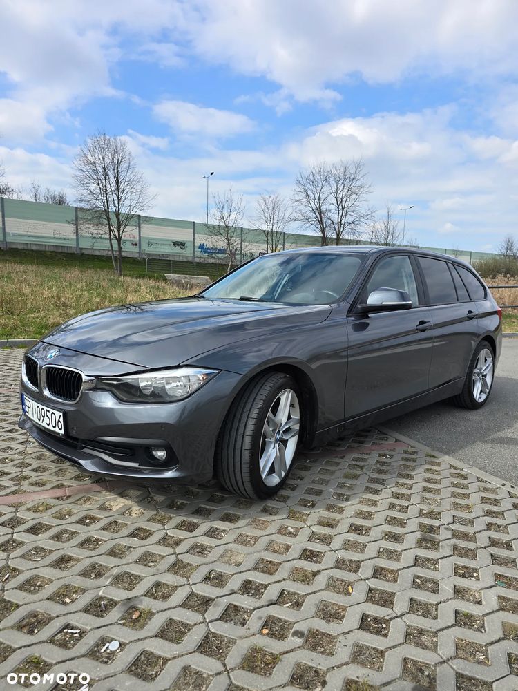 BMW Seria 3 320d Edition Luxury Line Purity - 17
