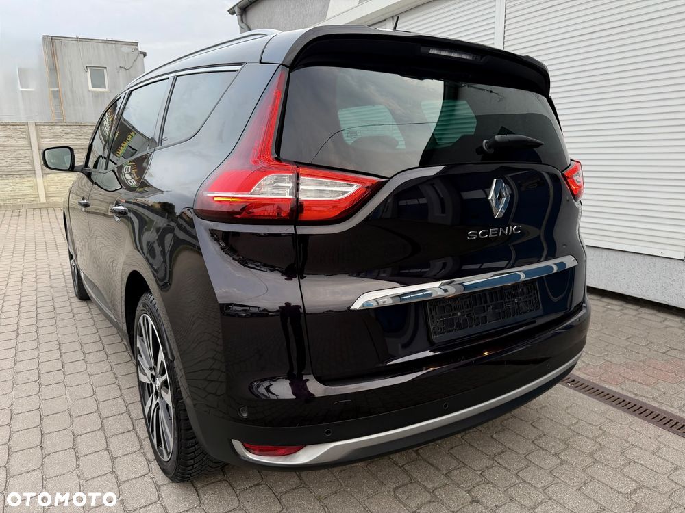 Renault Grand Scenic - 8