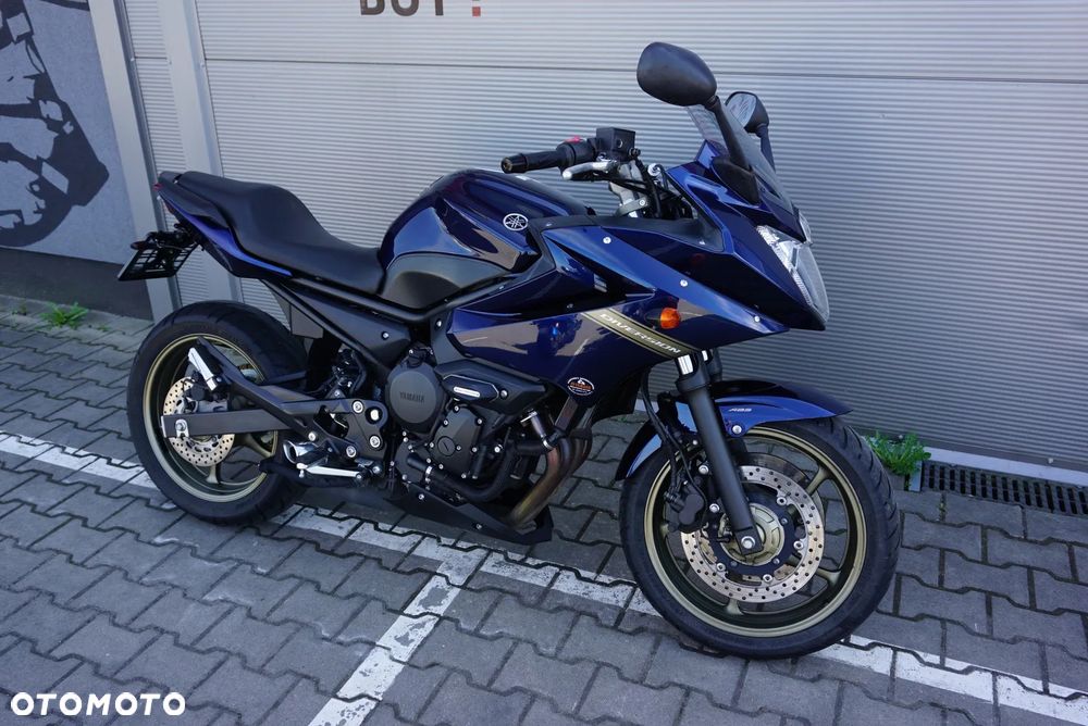 Yamaha XJ - 1