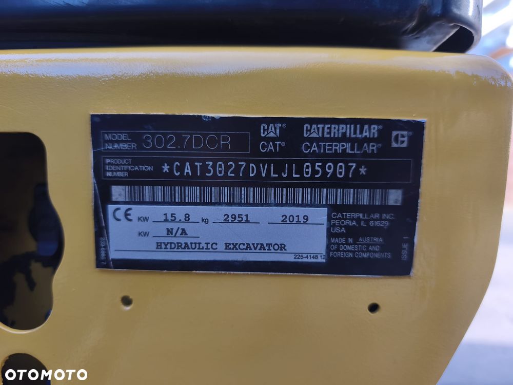 Caterpillar mini koparka - 5