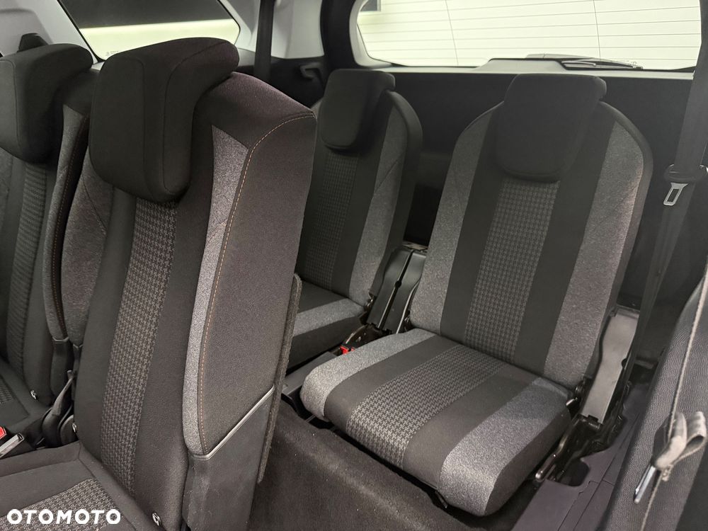 Peugeot 5008 1.6 BlueHDi Active 7os - 28