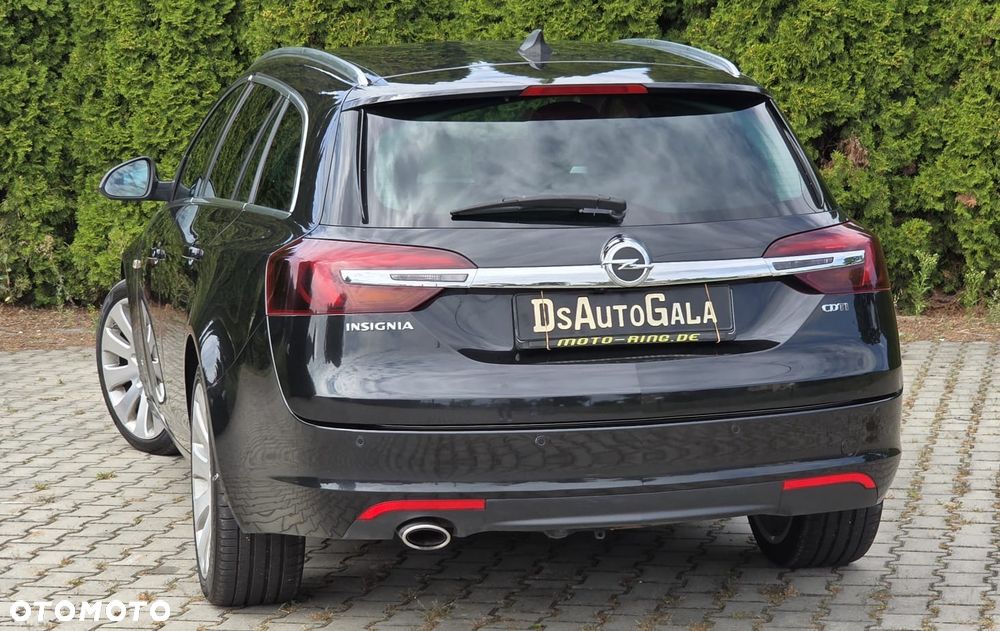 Opel Insignia - 11