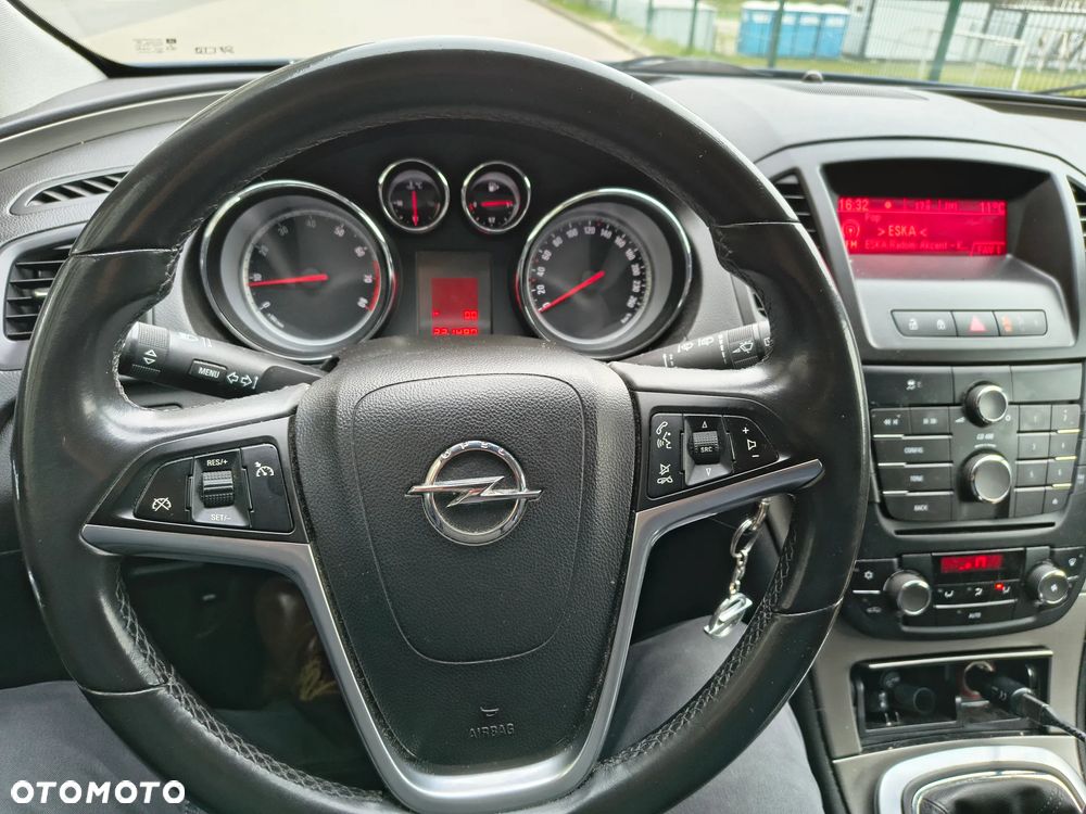 Opel Insignia 1.8 Sport - 5