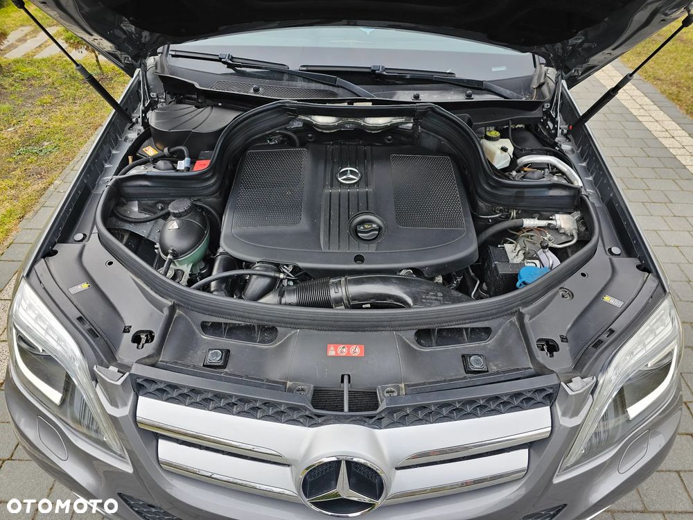 Mercedes-Benz GLK - 40