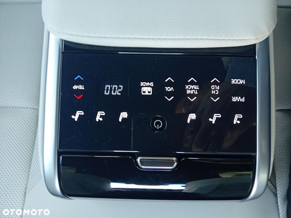 Toyota Camry - 19