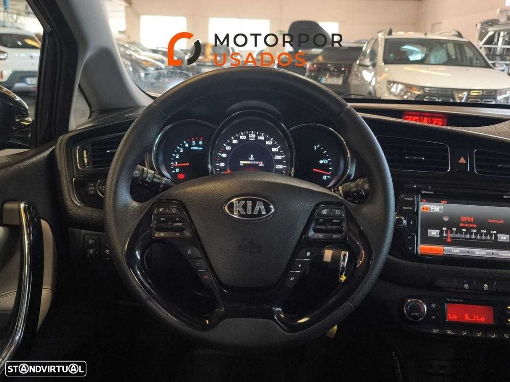 Kia Ceed 1.6 CRDi More Edition - 15