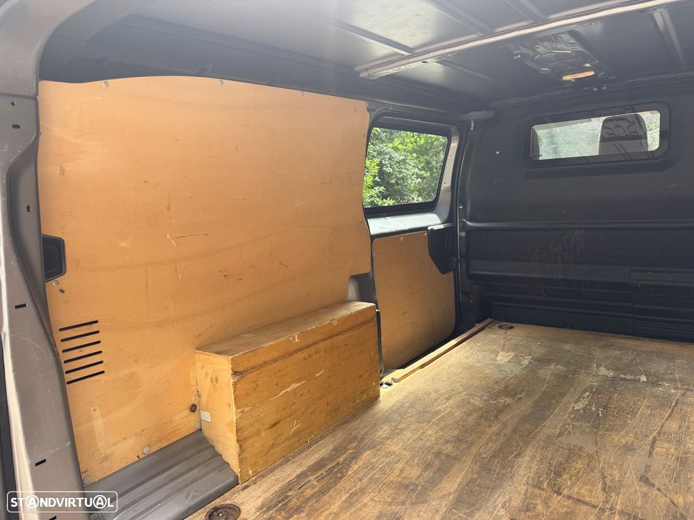 Peugeot Expert 2.0 BlueHDi Semi-Vidrado Long - 11