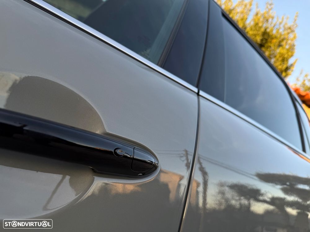 MINI Countryman Cooper D Premium First JCW Auto - 58