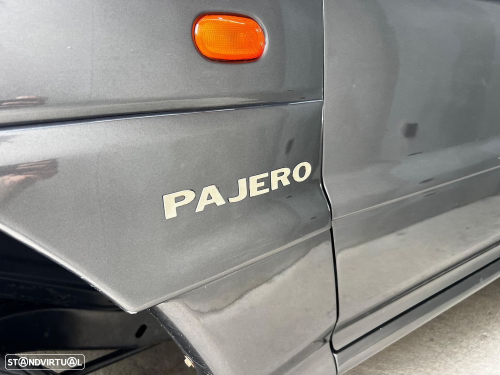 Mitsubishi Pajero 2.8 TD GLS - 38