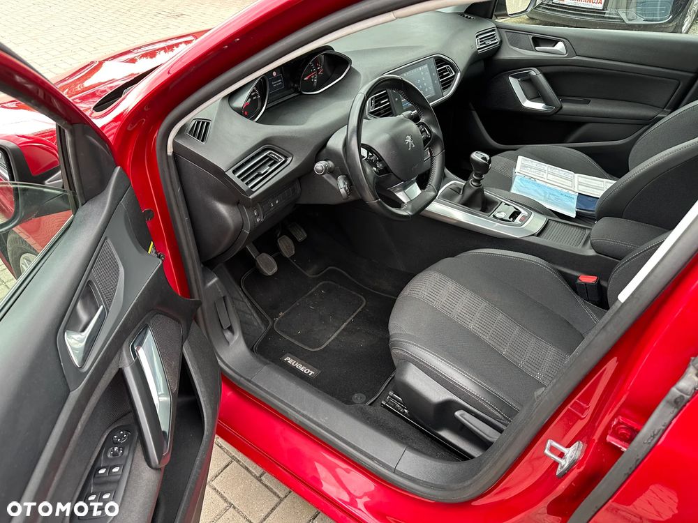 Peugeot 308 - 7
