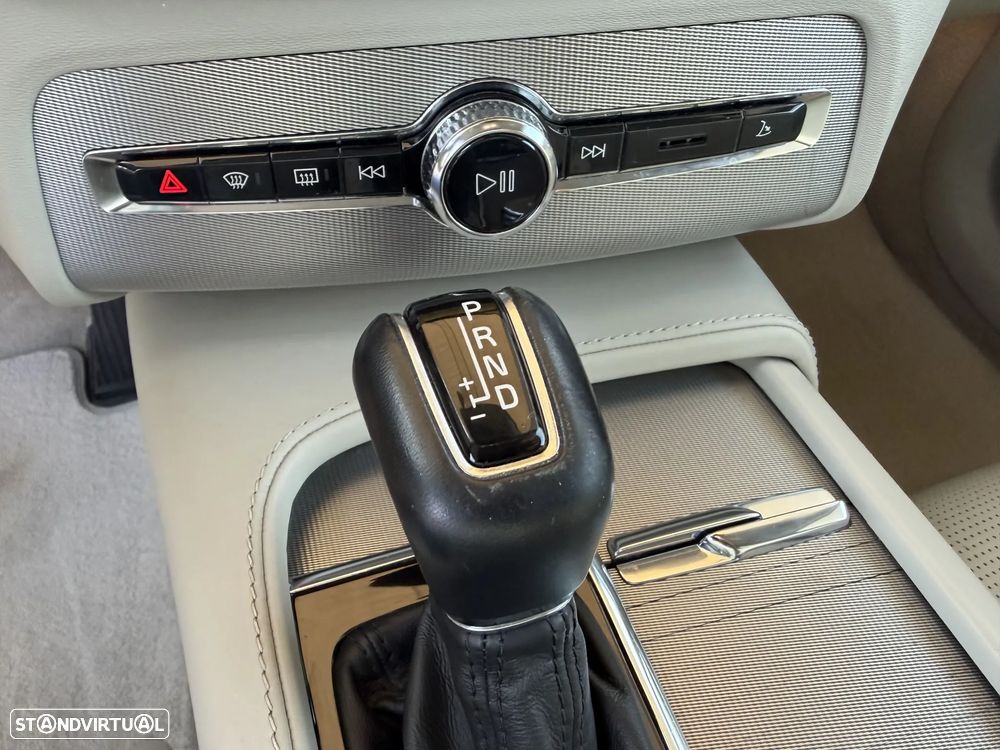 Volvo XC 90 2.0 D4 Inscription - 35