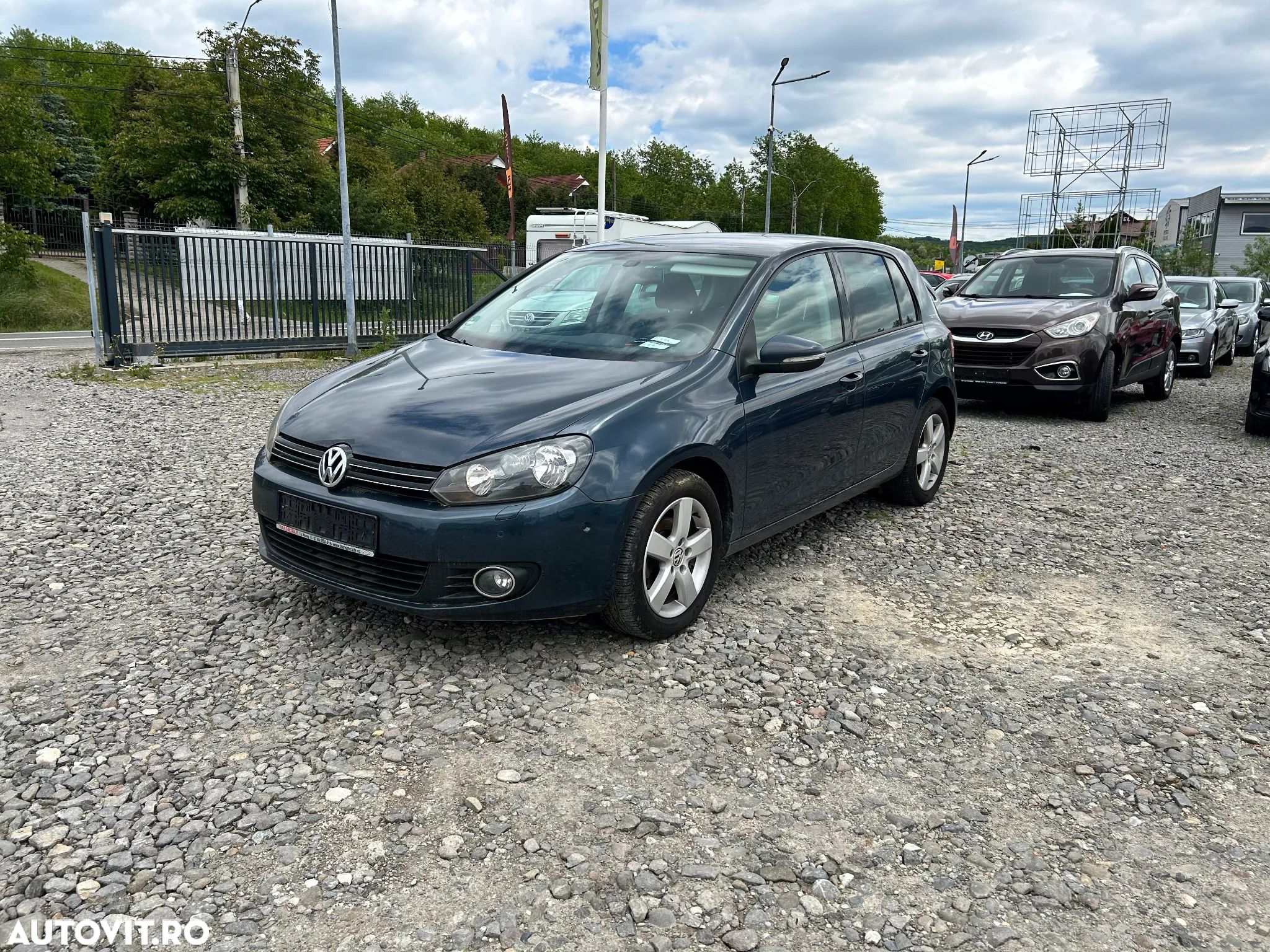 Volkswagen Golf 1.6 TDI DPF BMT Trendline - 1
