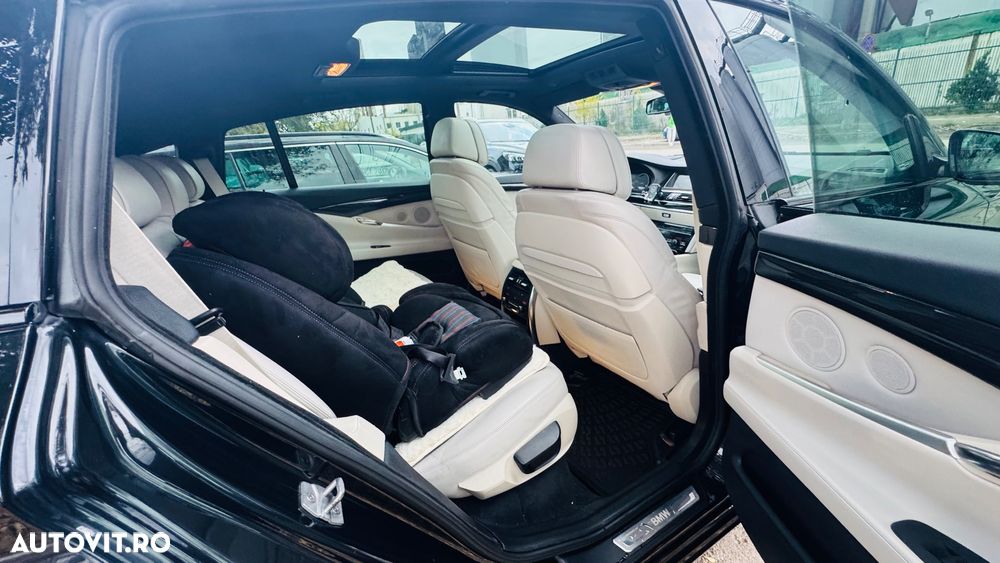 BMW Seria 5 530d xDrive - 8