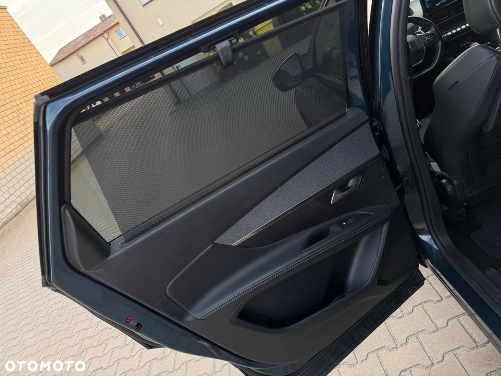 Peugeot 5008 BlueHDi 130 EAT8 Allure Pack - 15