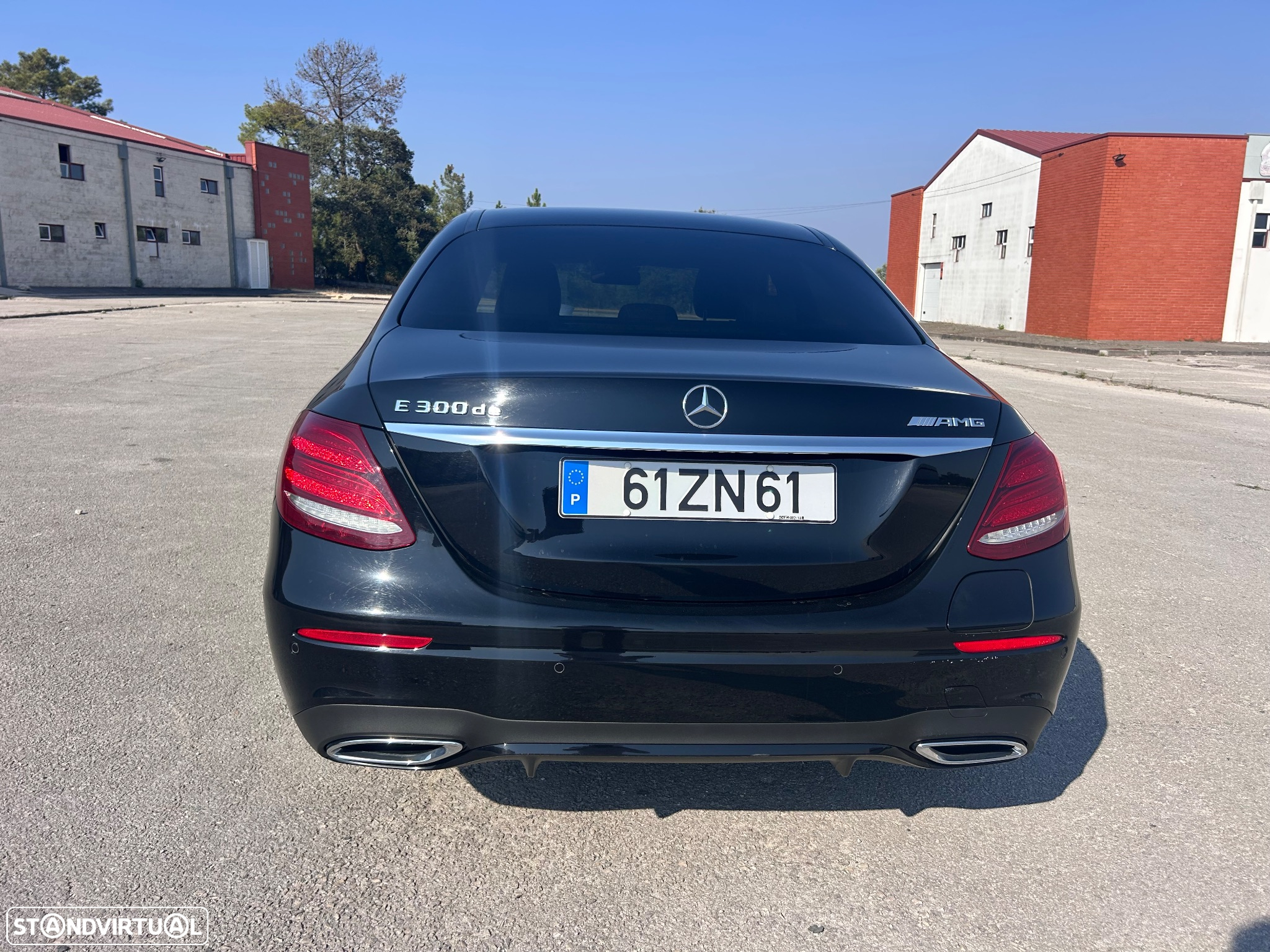 Mercedes-Benz E 300 de AMG Line - 9
