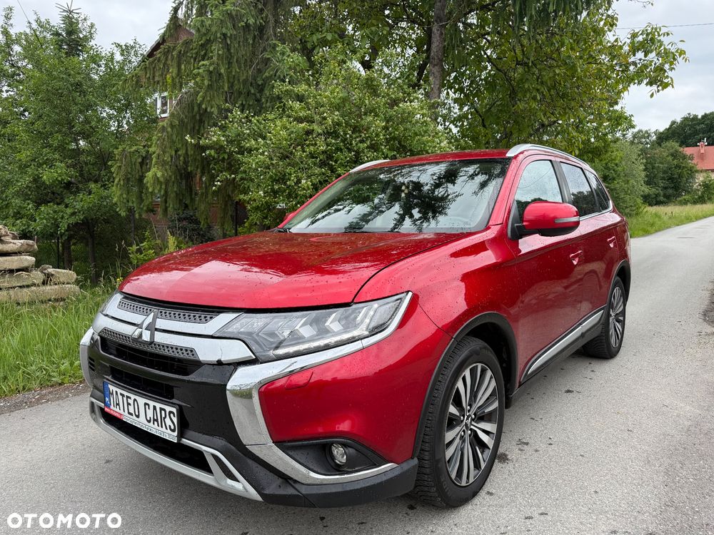 Mitsubishi Outlander 2.0 Intense + Navi 4WD CVT - 29
