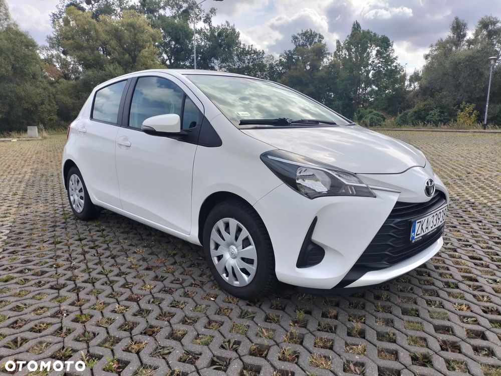 Toyota Yaris - 1
