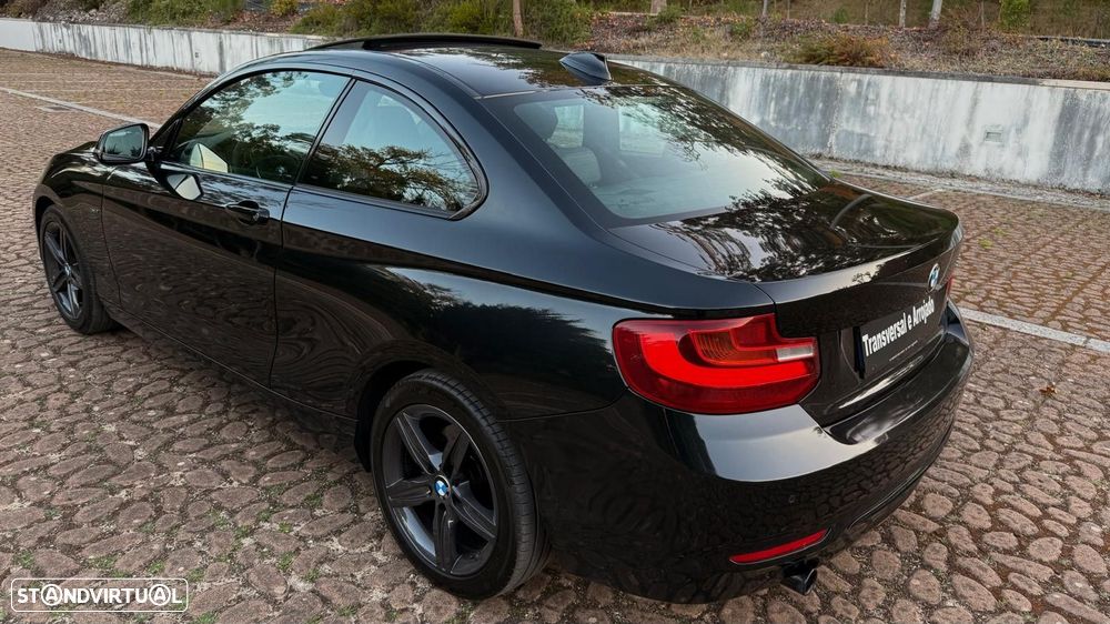 BMW 220 d Coupe Line Sport Auto - 13