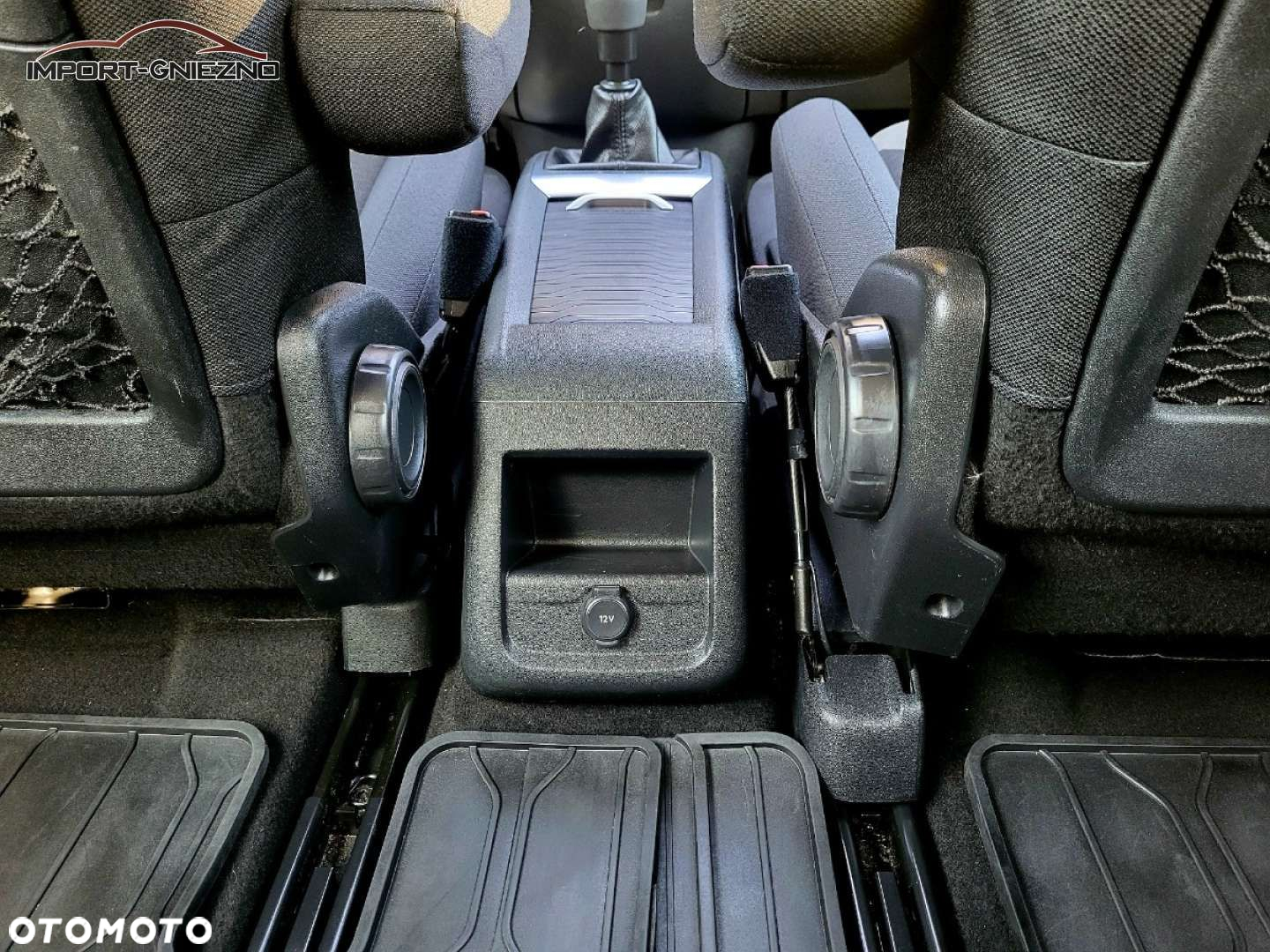 Citroën C4 Grand Picasso - 16