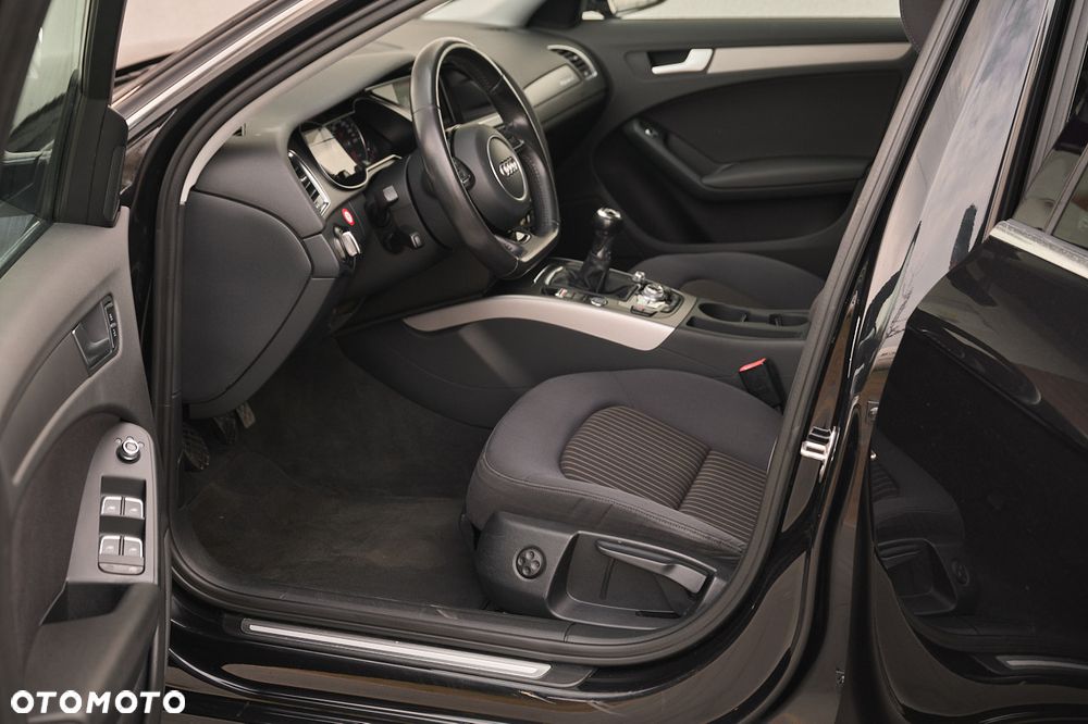 Audi A4 Avant 1.8 TFSI quattro S line Sportpaket - 17