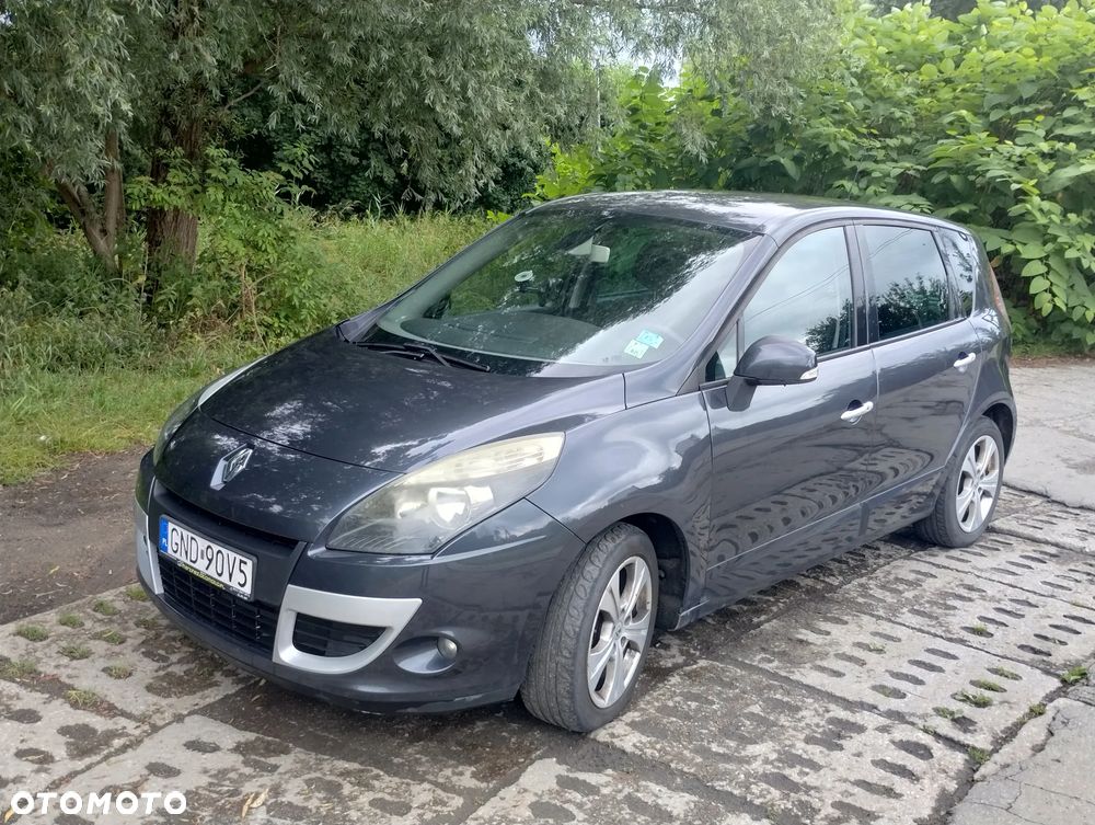 Renault Scenic 1.6 dCi Energy Bose Edition S&S - 6
